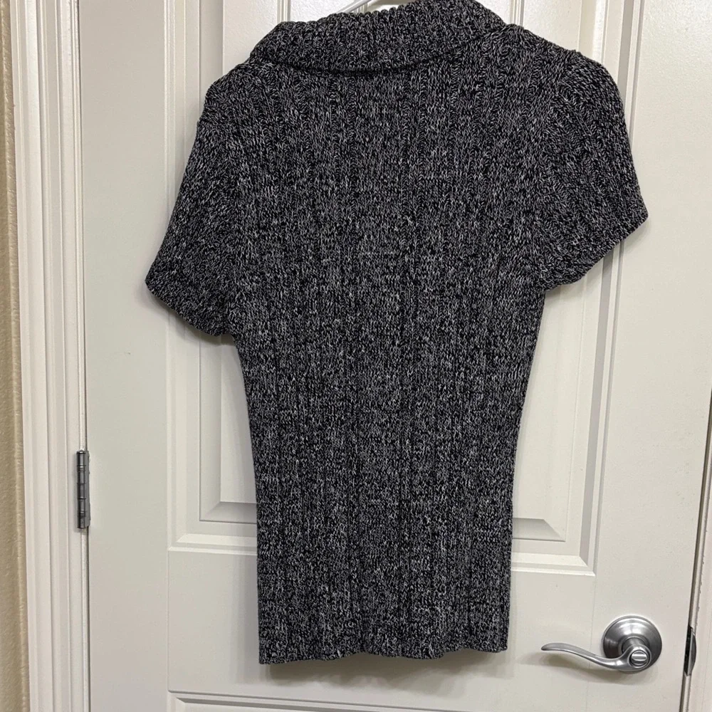 Christopher and Banks Women's Black‎ and White Short Sleeve Knit Top